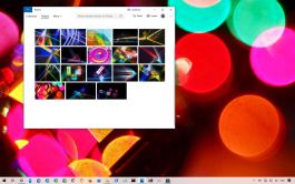 Bending Lights theme for Windows 10