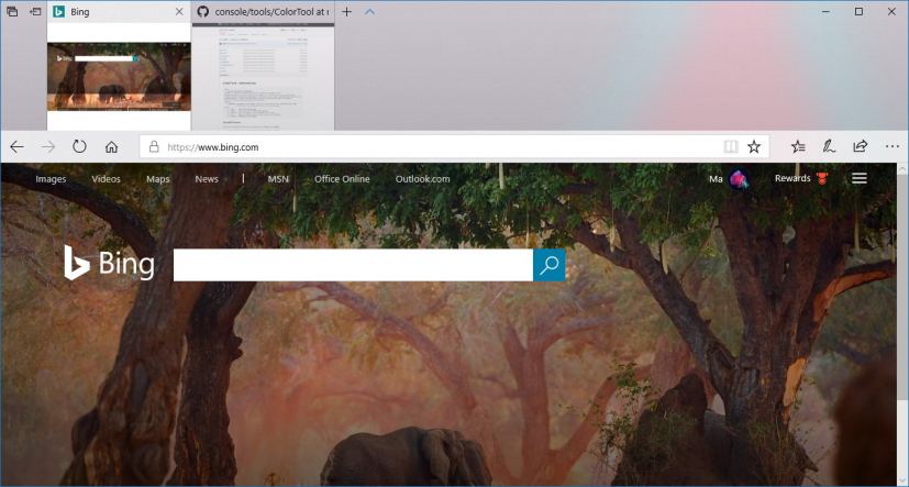 Microsoft Edge with Acrylic (Fluent Design)